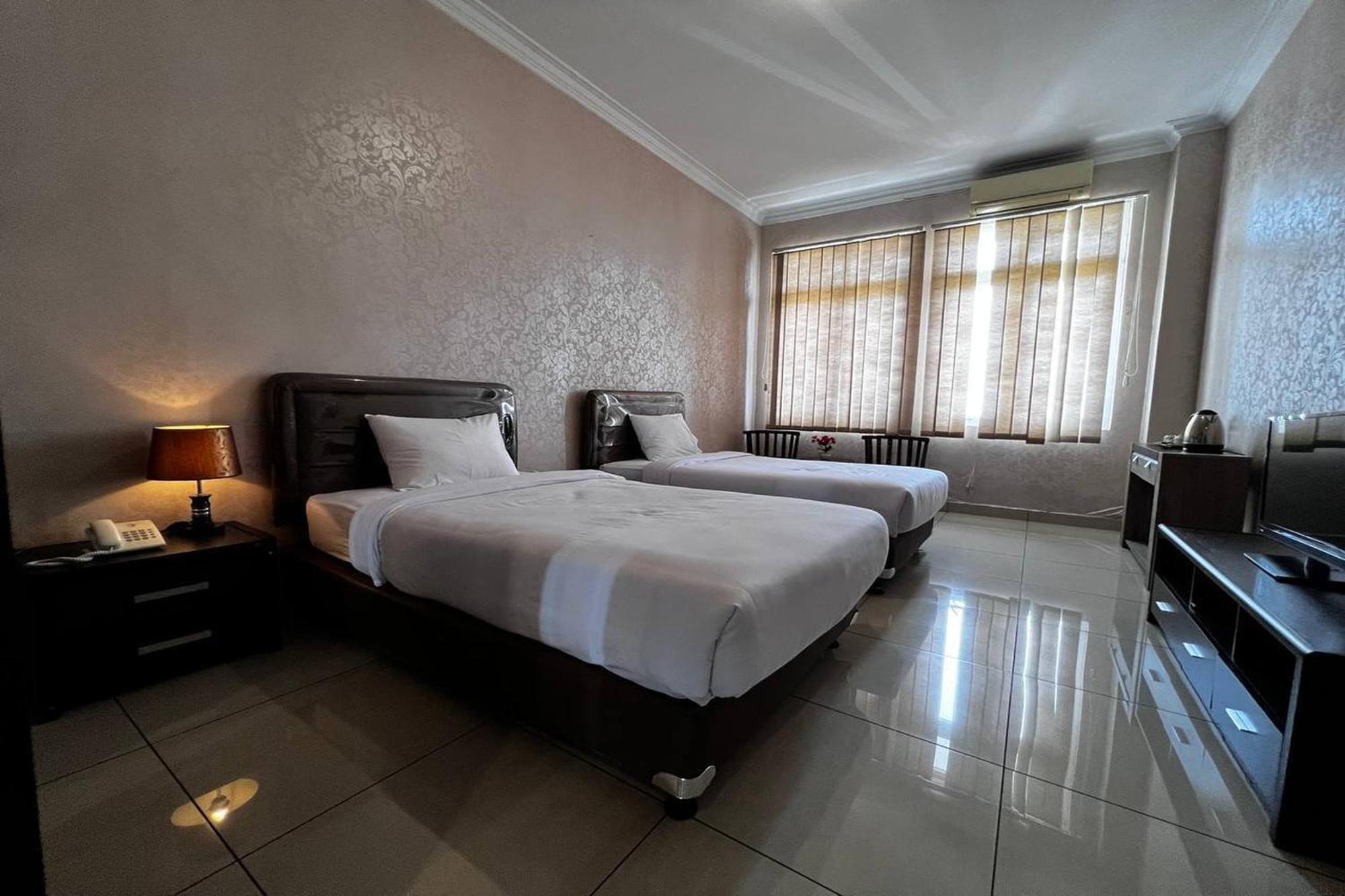 Ohulu Guesthouse Medan Exterior photo